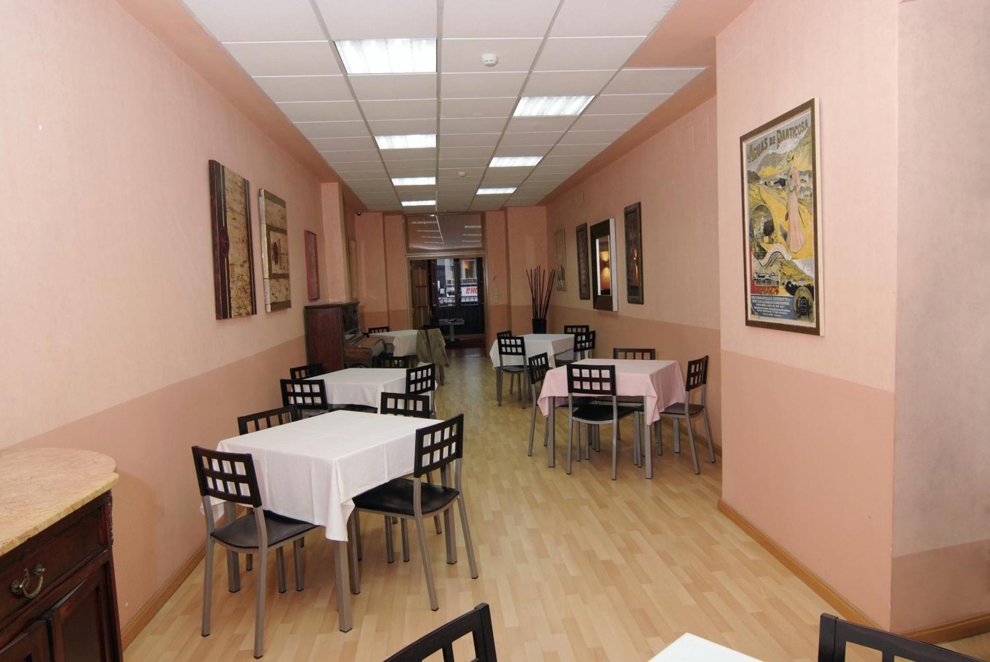 Hostal Cataluna Zaragoza Kültér fotó