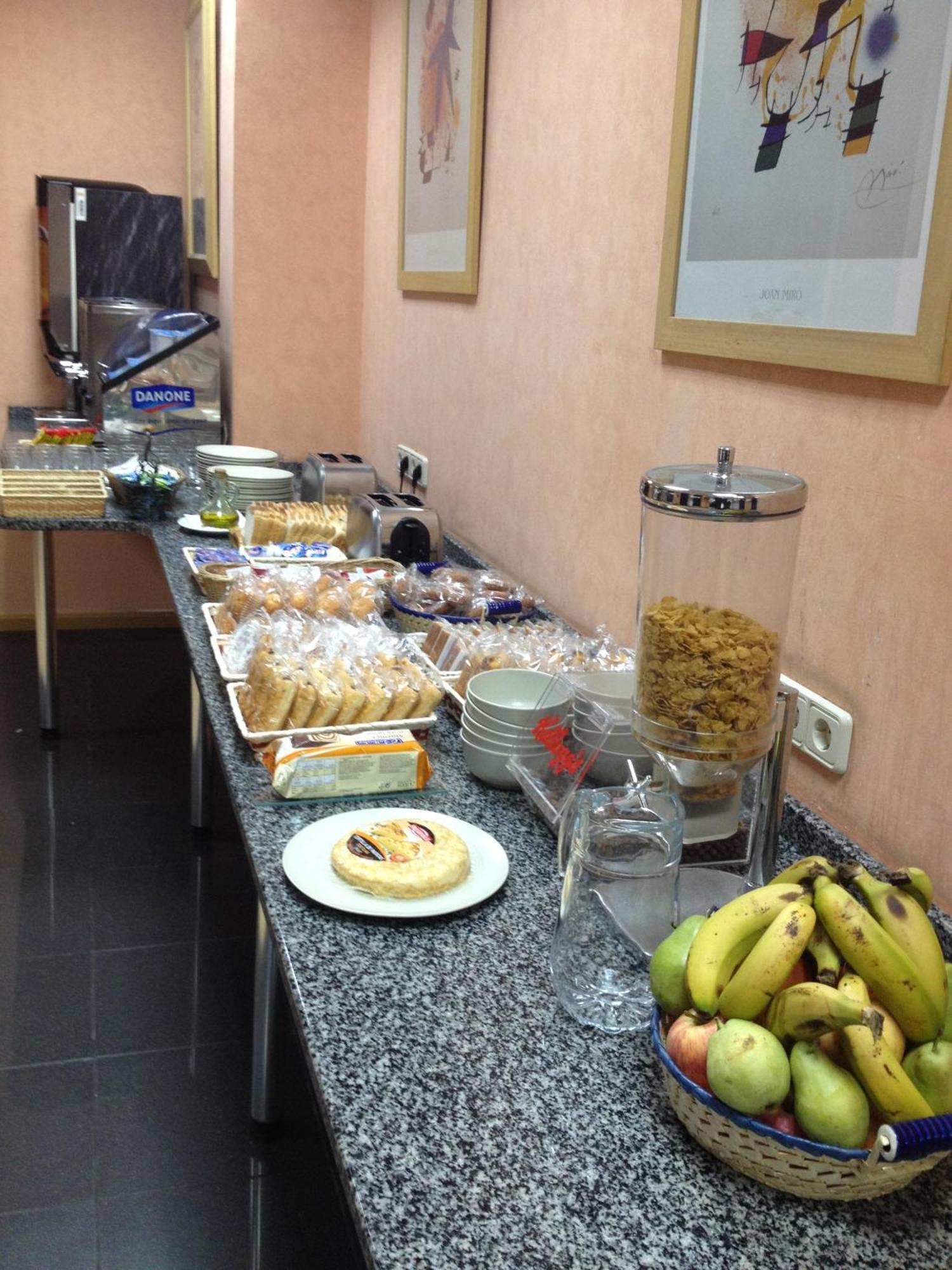 Hostal Cataluna Zaragoza Kültér fotó