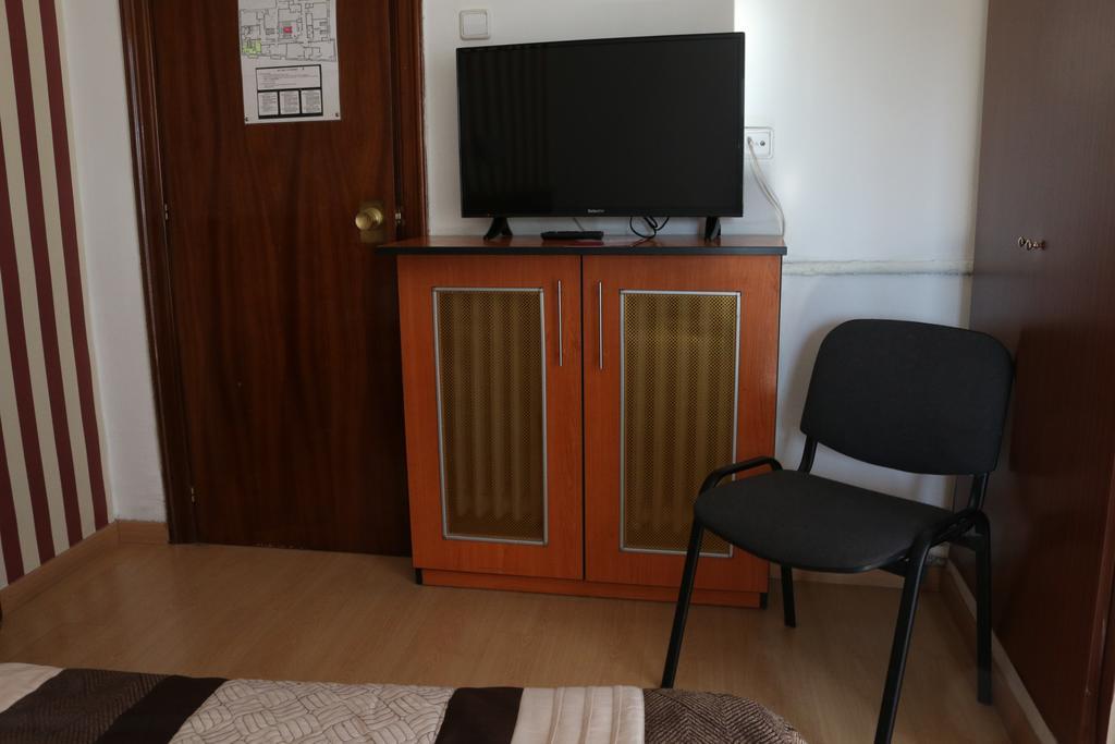 Hostal Cataluna Zaragoza Kültér fotó