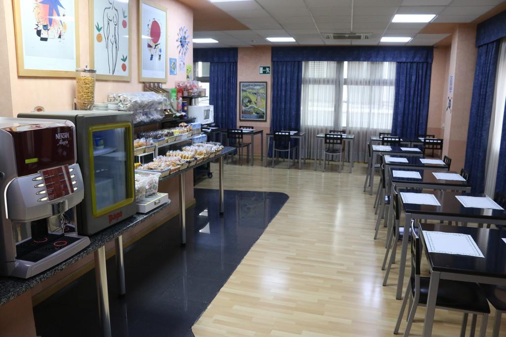 Hostal Cataluna Zaragoza Kültér fotó